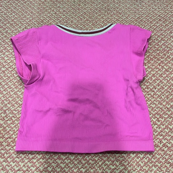 Urban Outfitters Go for Gold Top Size XS/S - Picture 2 of 3